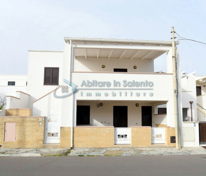 Bifamiliare con 2 Appartamenti Indipendenti