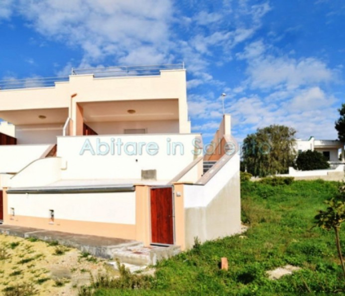 Casa vacanze 10 posti letto con vista mare